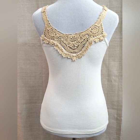 Democracy Cream Tan Crochet Ribbed Bohemian Tank Top Stretch Size Small - Picture 3 of 10